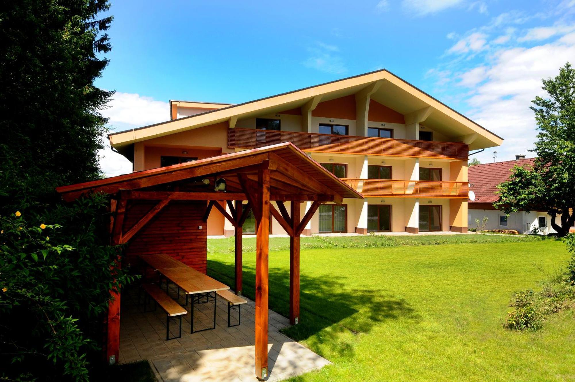 Alpe-Adria Apartments Oberaichwald  Ngoại thất bức ảnh